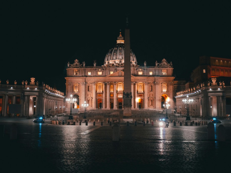 Saint Peter’s Basilica with dome climb | Rome Free Walking